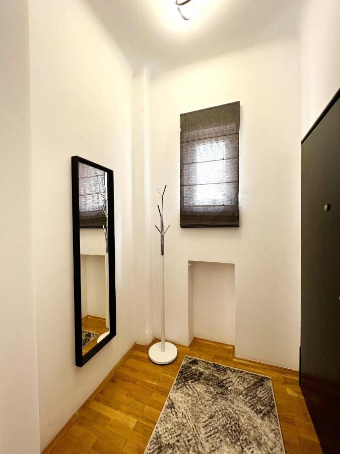 City View - Luxury Apartment - Sanador Victoriei Bucureşti Exterior foto